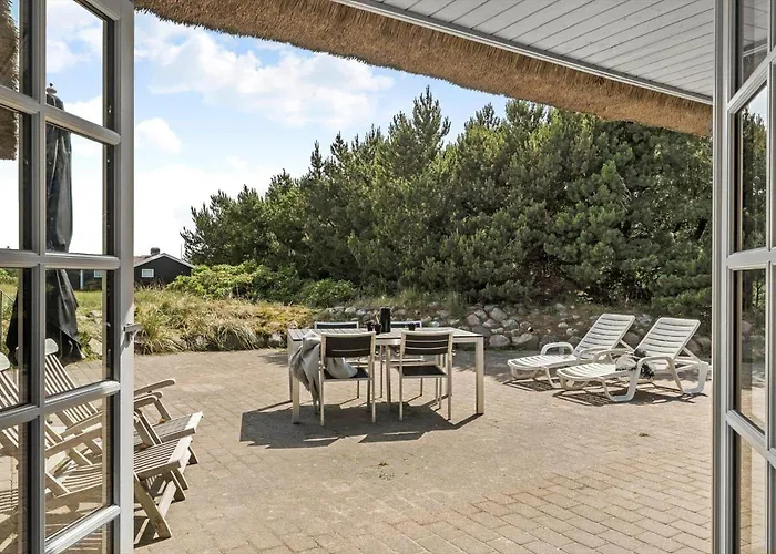 Bv104-blavand-kringsvej-2 Semesterbostad *